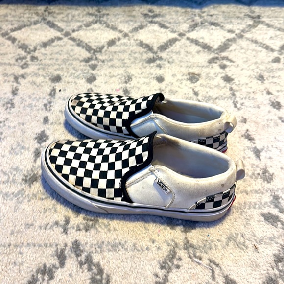 Black and white checkered vans - Picture 4 of 5